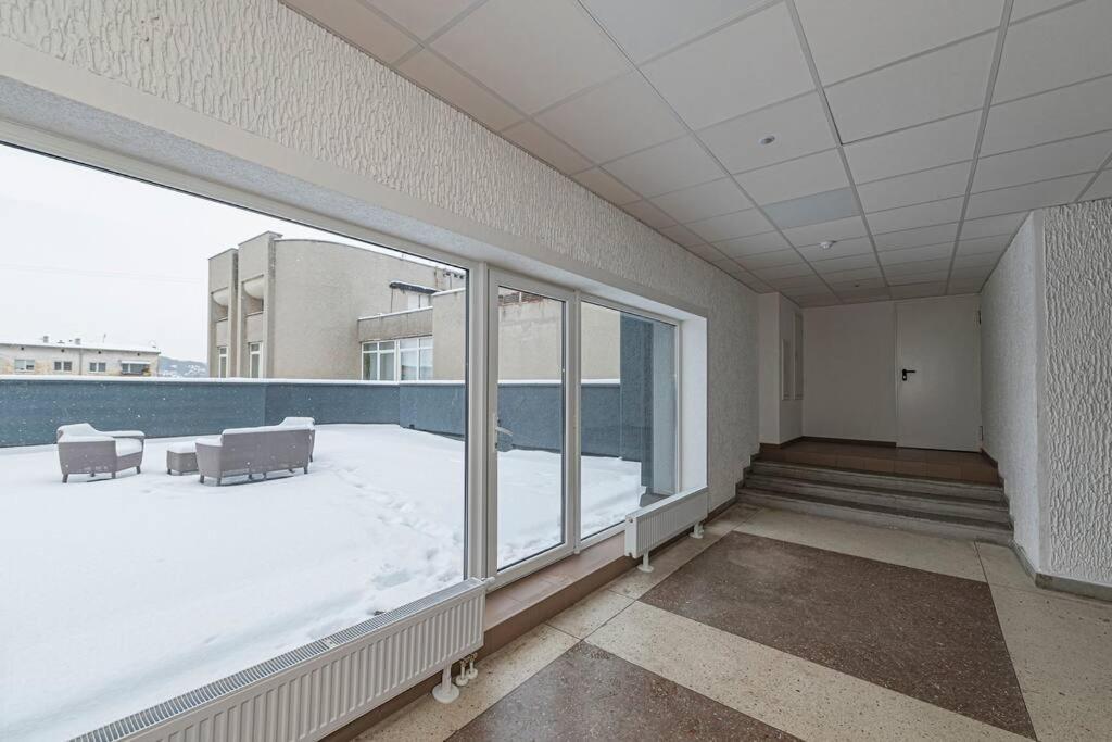 Lovely 1Bd Central Apartment By Hostlovers Κάουνας Εξωτερικό φωτογραφία