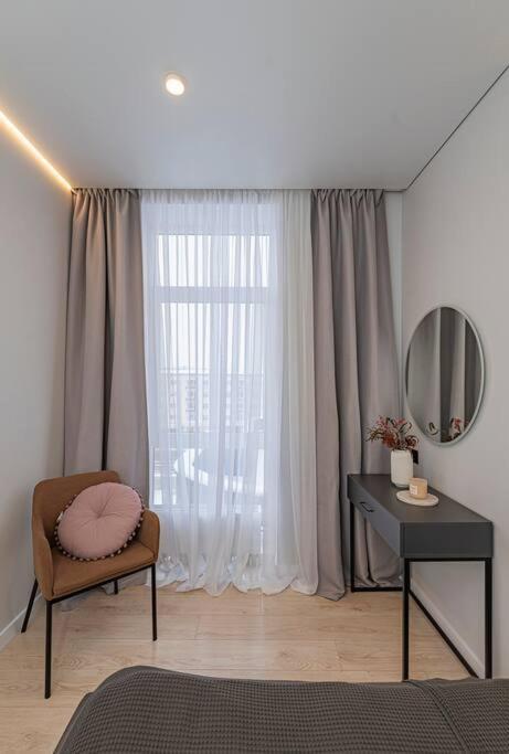 Lovely 1Bd Central Apartment By Hostlovers Κάουνας Εξωτερικό φωτογραφία